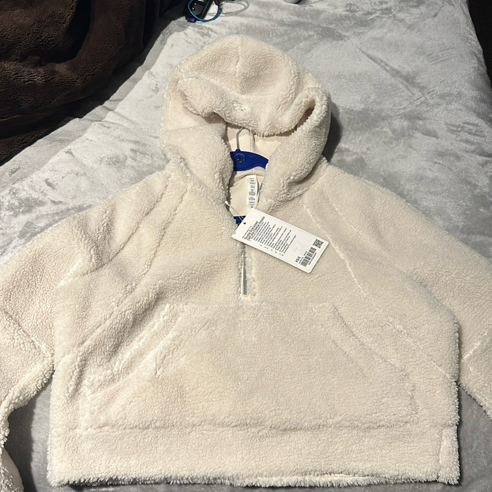 Lululemon Scuba Oversized Half-zip fleece hoodie size XS/S. Color:white opal